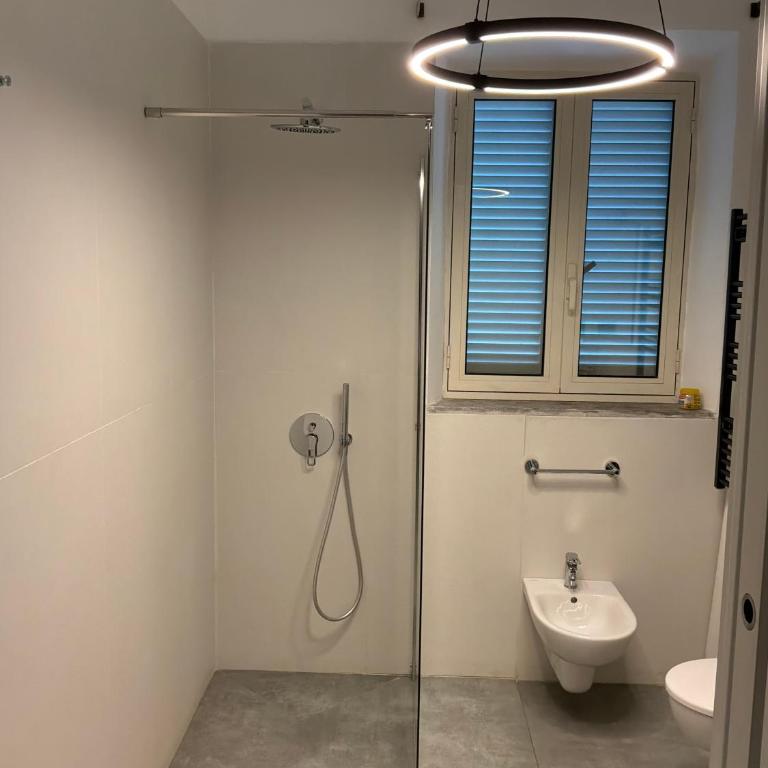 Dazio Exclusive Rooms - Junior Suite with Balcony - 11