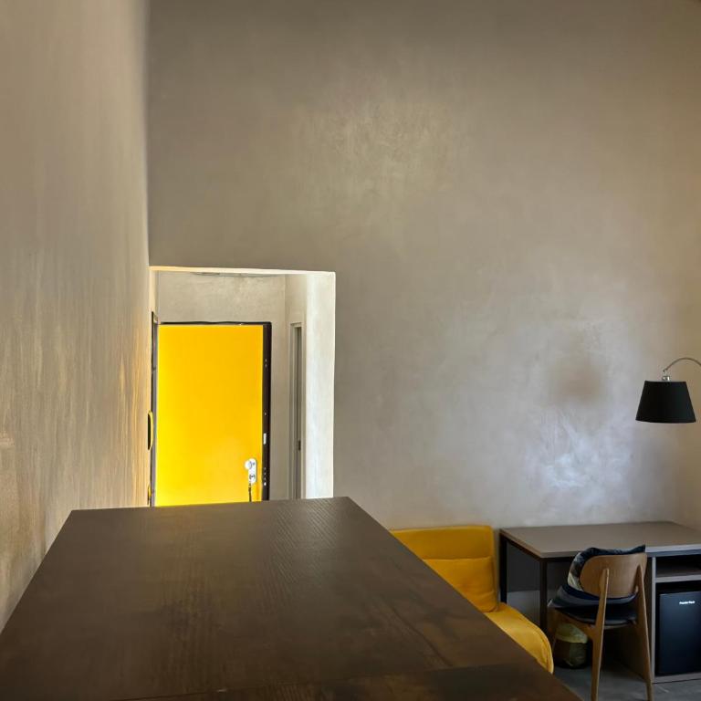 Dazio Exclusive Rooms - Junior Suite with Balcony - 3