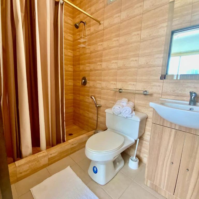 Gorgeous Beach house 3BD Pool and BBQ - Vacation Home - 17