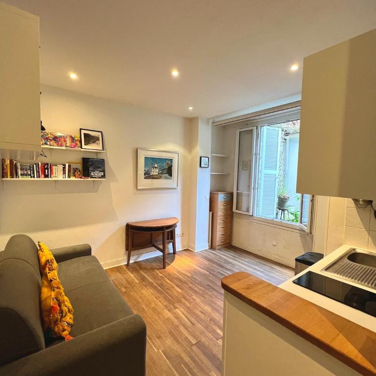 Secret garden studio - steps from Rue Lepic - Appartement 1 Chambre - 17