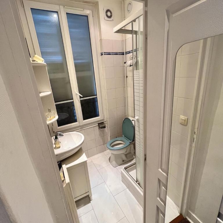 Secret garden studio - steps from Rue Lepic - Appartement 1 Chambre - 9