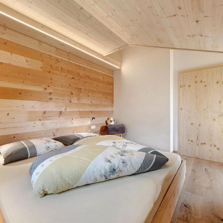 Marschalkhof Peilstein - Two-Bedroom Deluxe Apartment with Garden View - 22