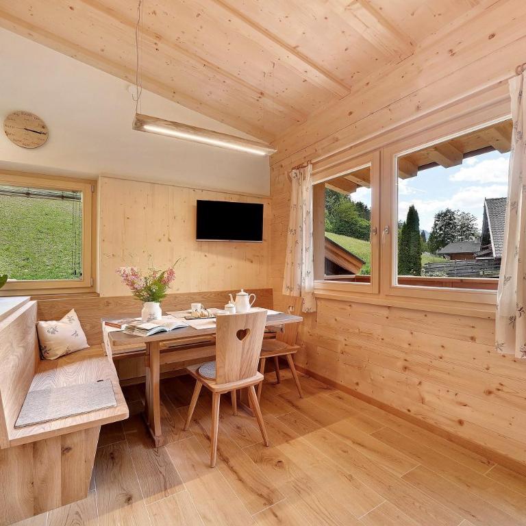 Marschalkhof Peilstein - Two-Bedroom Deluxe Apartment with Garden View - 12