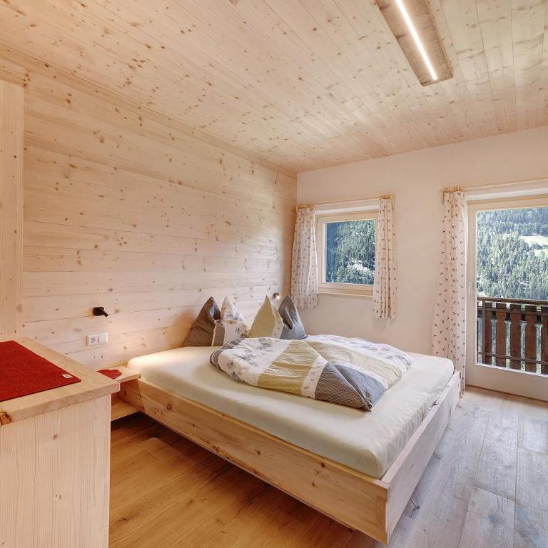 Marschalkhof Peilstein - Two-Bedroom Deluxe Apartment with Garden View - 16