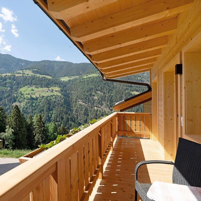 Marschalkhof Peilstein - Two-Bedroom Deluxe Apartment with Garden View - 11