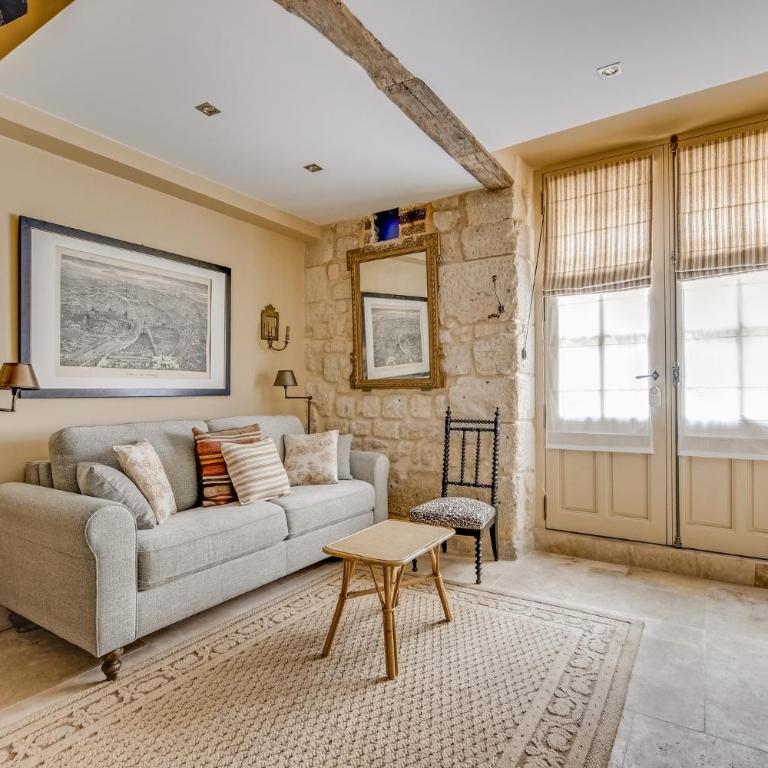 Pick A Flat's Apartments in Saint Germain - Paul-Louis Courier - Appartement 1 Chambre - 1