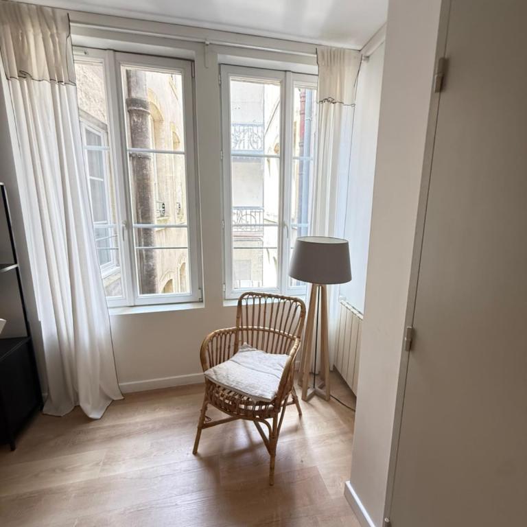 Le Quarteau 2P - Hyper centre - Appartement 1 Chambre - 24