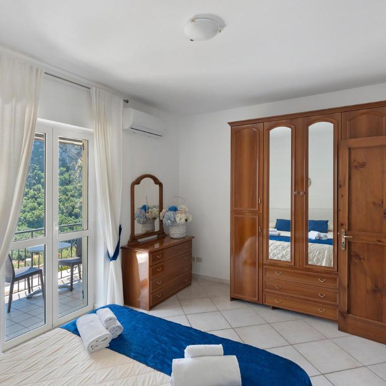 Villa Azzurra - Deluxe Apartment mit 2 Schlafzimmern und Meerblick - 2