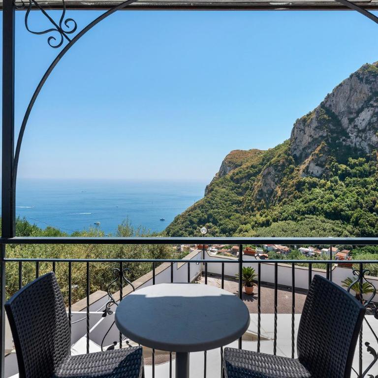 Villa Azzurra - Appartamento Deluxe con 2 Camere da Letto e Vista Oceano - 3