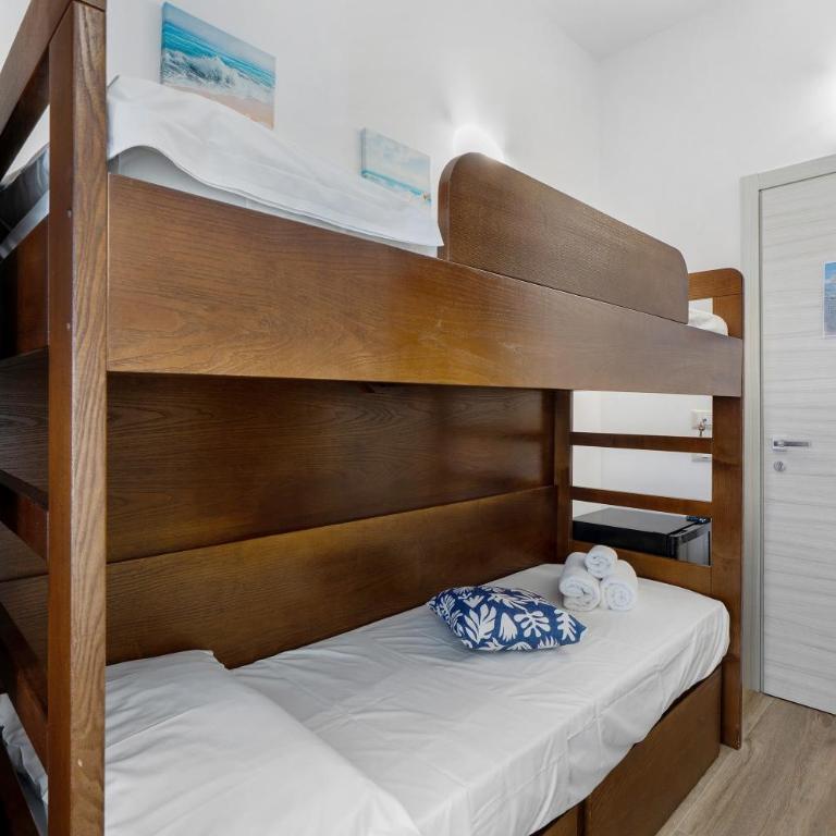 Bnb La Rocca San Vito Lo Capo - Camera Quadrupla con Doccia - 6