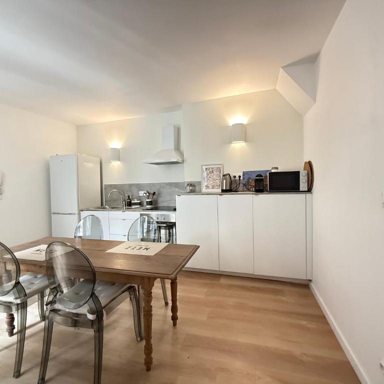 Le Quarteau 2P - Hyper centre - Appartement 1 Chambre - 46
