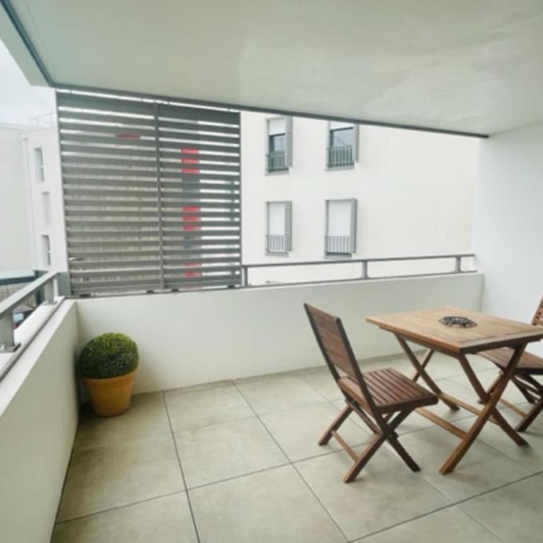 Nice 66m with terrace in La Rochelle - Appartement - 1