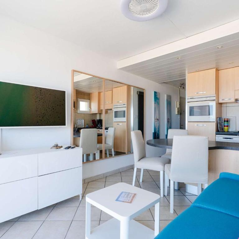 Appartement T2 en front de mer avec balcon à Narbonne Plage - FR-1-409-263 - Apartment - 14