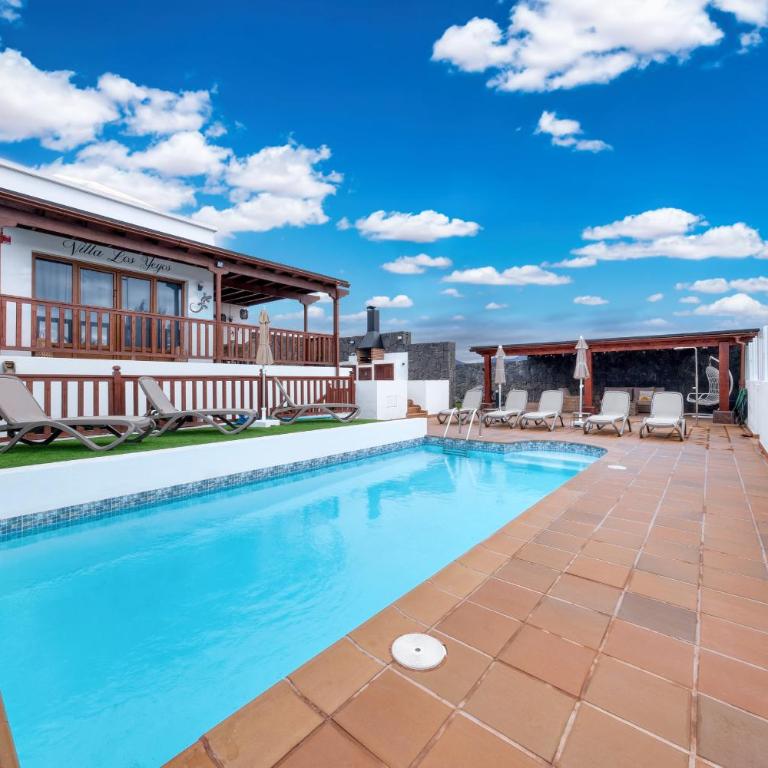Villa Los Yeyos - Ocean views, Pool, BBQ and Billiard By Lanzarote Vacation Homes - Haus mit 4 Schlafzimmern - 1