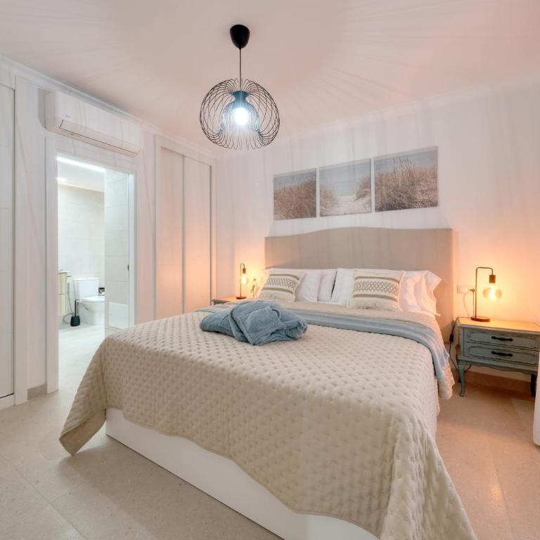 Villa Los Yeyos - Ocean views, Pool, BBQ and Billiard By Lanzarote Vacation Homes - Haus mit 4 Schlafzimmern - 16
