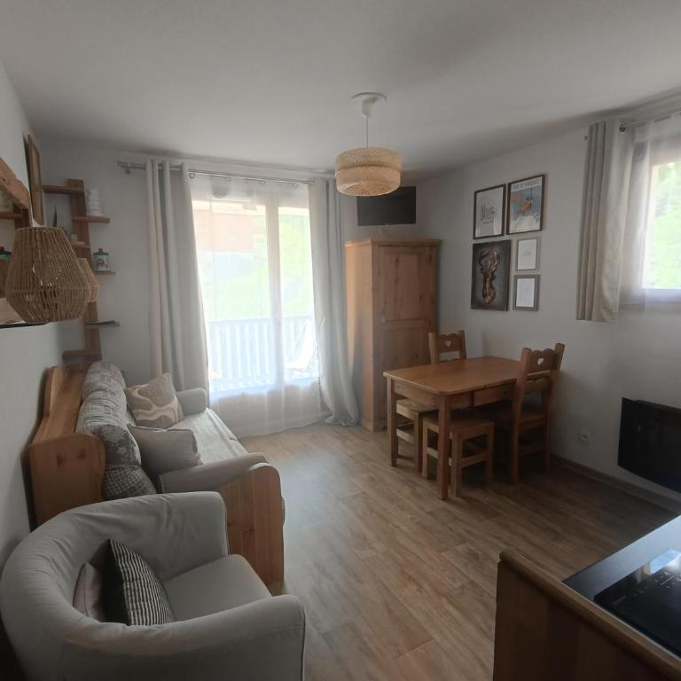 Appart 1800 Puy St Vincent aux pieds des pistes ! - Apartment mit 1 Schlafzimmer - 11