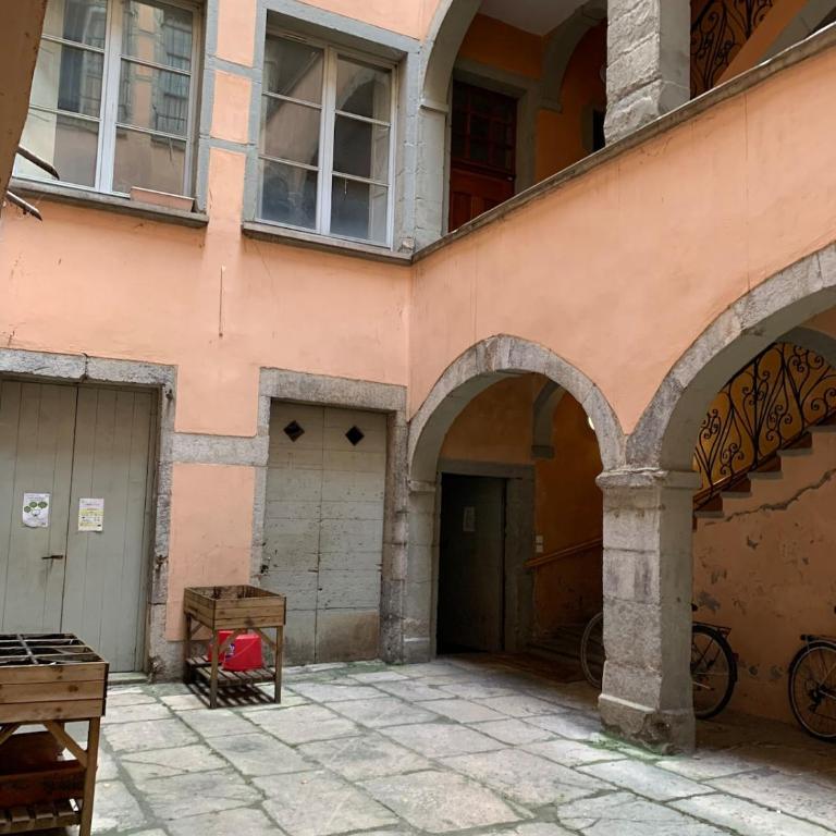 Studio rue Chenoise hyper centre Grenoble - Appartamento con 1 Camera da Letto - 6