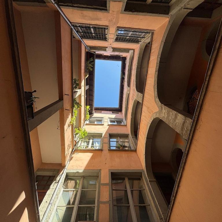 Studio rue Chenoise hyper centre Grenoble - Appartamento con 1 Camera da Letto - 9