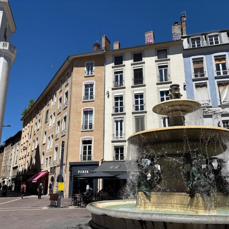 Studio rue Chenoise hyper centre Grenoble - Appartamento con 1 Camera da Letto - 13