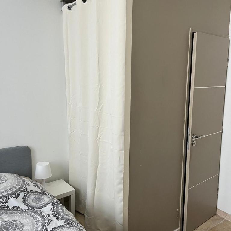 Studio rue Chenoise hyper centre Grenoble - Appartamento con 1 Camera da Letto - 18
