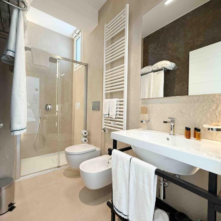 Villa Dune Luxury Roof Top Pool Wellness - Camera King con Vista Mare - 8