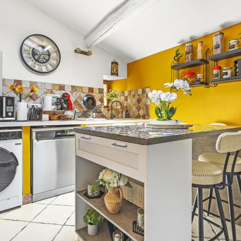 Chez Dominique avec piscine privée - Maison 2 Chambres - 14