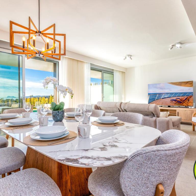 ViVi Homes - Casa Sol Estepona - Private pool - Garden - View - Casa de 4 dormitorios - 2