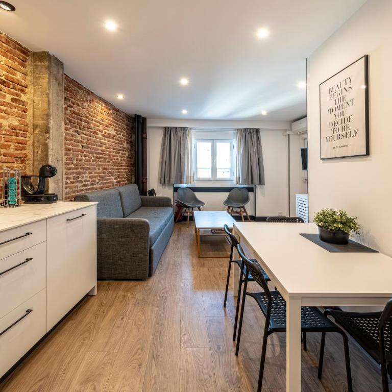 Ático Corazón de Madrid Apartamentos - Apartment mit Terrasse - 10
