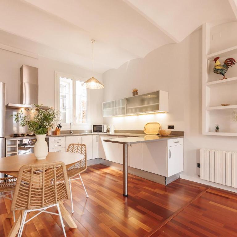 Bravissimo Nou del Teatre, with panoramic views - Appartement - 10