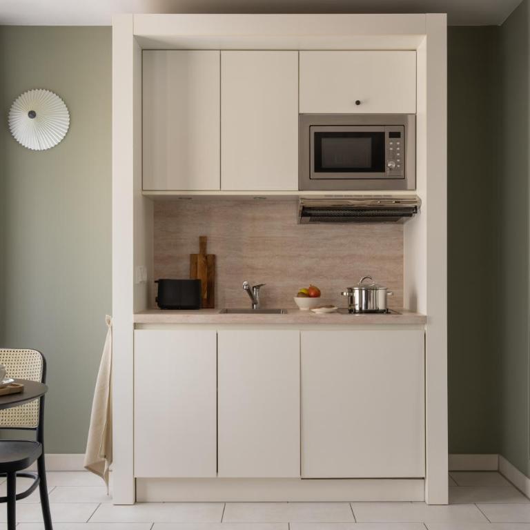 Bob W Munich City West - Original Studio with Kitchen - 4