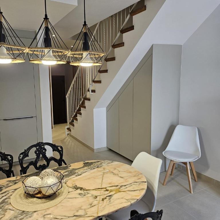 Casa Norai - Four-Bedroom House - 5