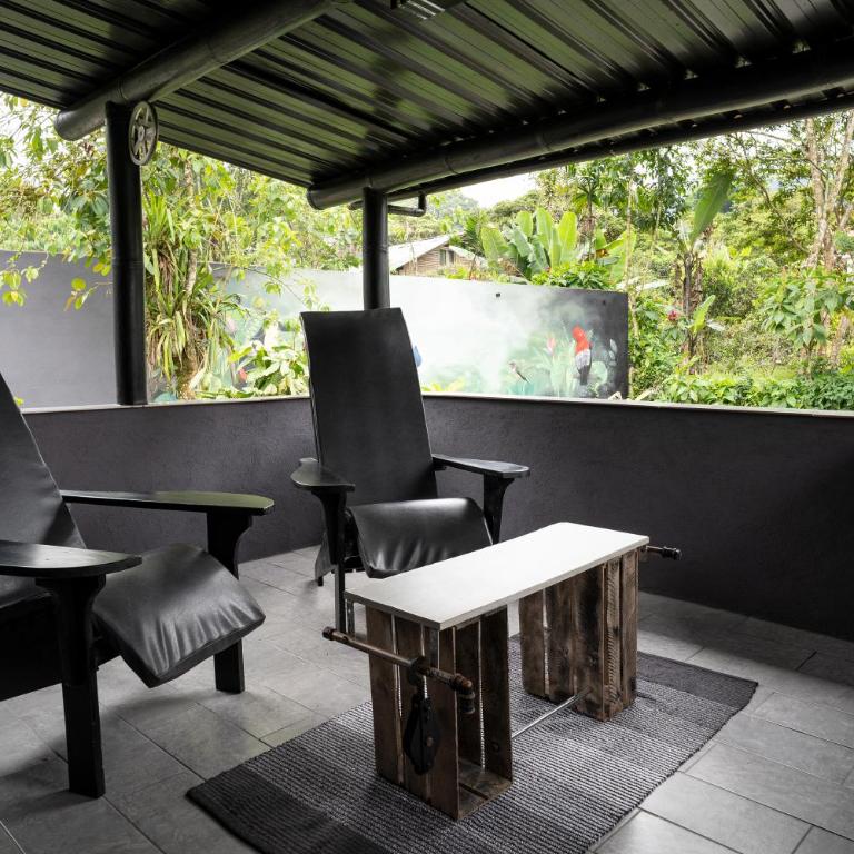 La Bicok EcoLodge - Superior King Suite - 8
