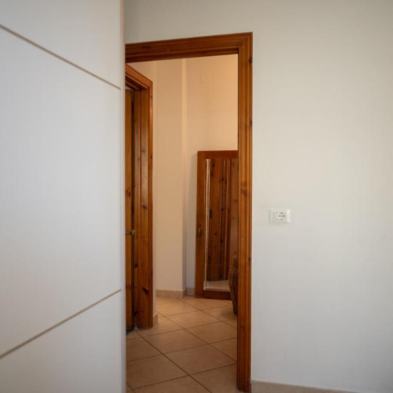 Modern & Bright Apartment - 100m from the Beach - Appartamento con 2 Camere da Letto - 31