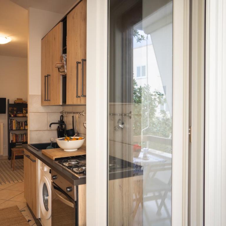 Modern & Bright Apartment - 100m from the Beach - Appartamento con 2 Camere da Letto - 14