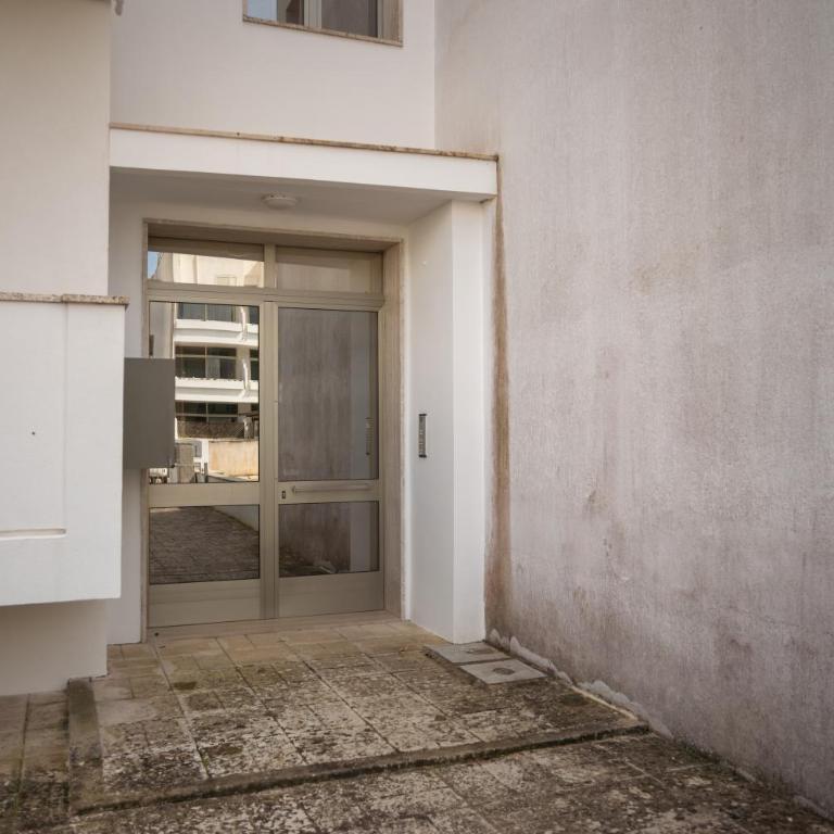 Modern & Bright Apartment - 100m from the Beach - Appartamento con 2 Camere da Letto - 58