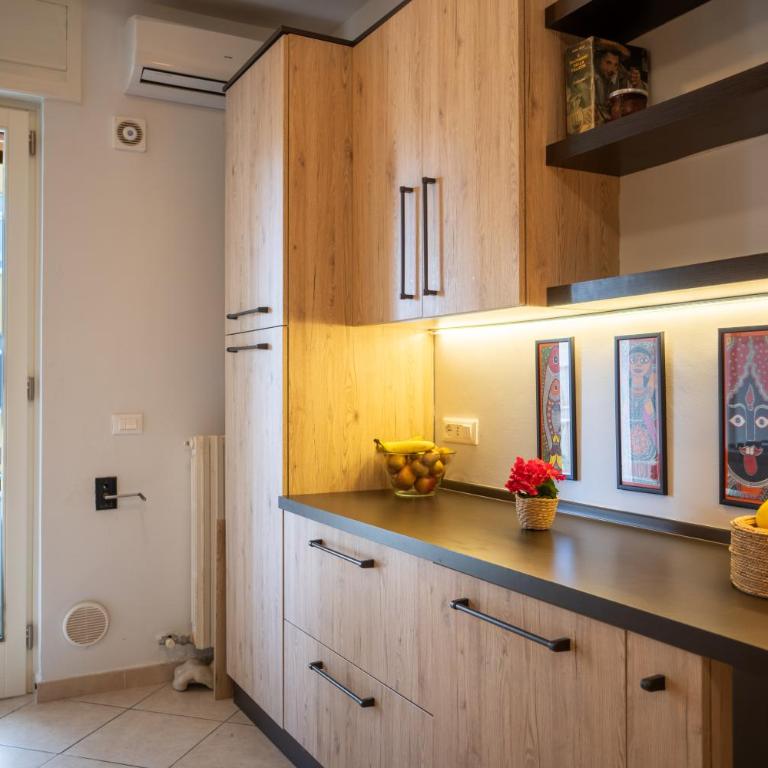Modern & Bright Apartment - 100m from the Beach - Appartamento con 2 Camere da Letto - 11