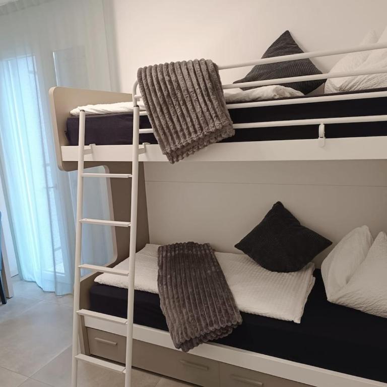 4-room apartment CASA MATHA Lazise - Appartamento con Vista Giardino - 16