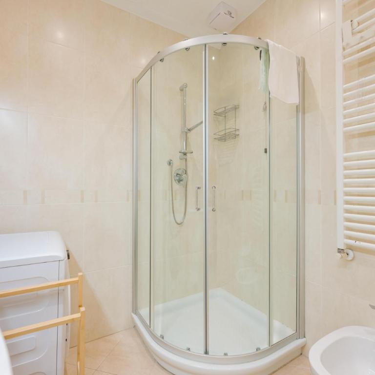 Betty Flat - 10 min from Venice & Train Station - Appartamento Superior con 2 Camere da Letto - 12