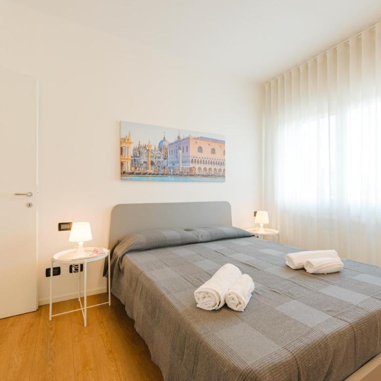 Betty Flat - 10 min from Venice & Train Station - Appartamento Superior con 2 Camere da Letto - 11