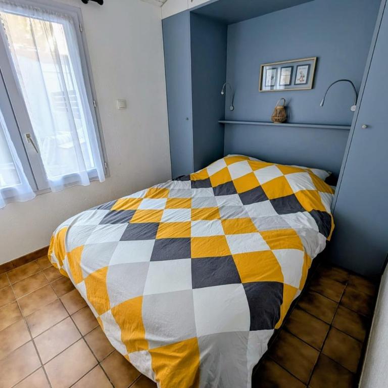 Pretty house in a quiet area 100m from the beach - Casa - 3