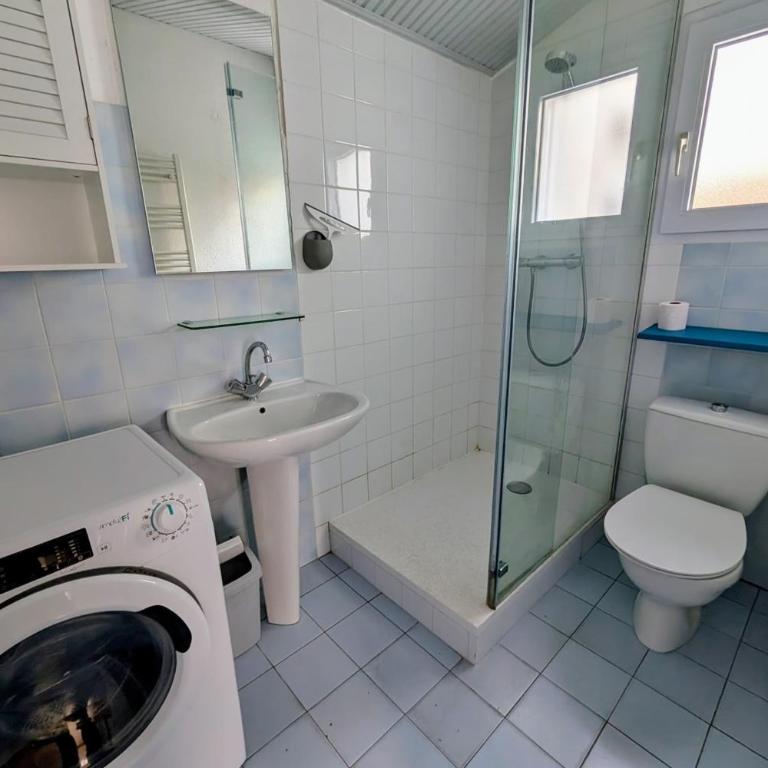 Pretty house in a quiet area 100m from the beach - Casa - 15