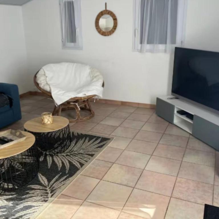 Pretty house in a quiet area 100m from the beach - Casa - 31