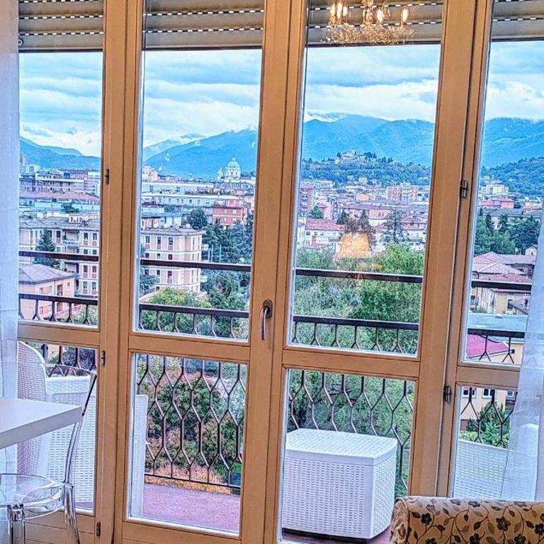 OMEGA Apartment - Apartamento de 1 dormitorio con vistas a la ciudad - 1