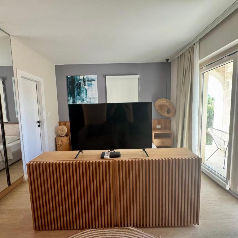 Seafront Apartments Przno - Studio s Pogledom na Vrt - 4