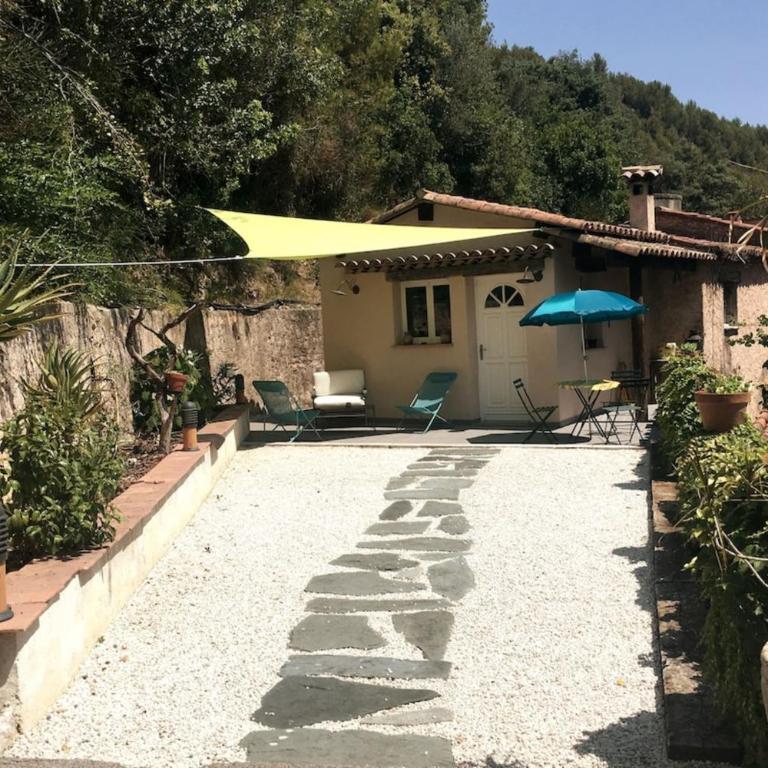 La Bergerie Vue Mer et piscine - Proche de Nice - Appartement - 9