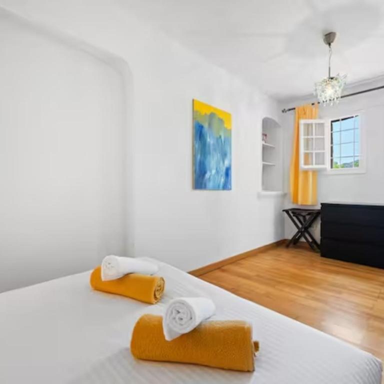 La Bergerie Vue Mer et piscine - Proche de Nice - Appartement - 32
