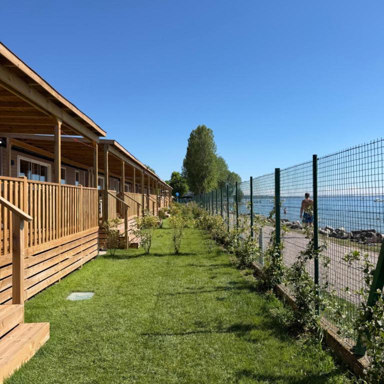 Camping Cisano - San Vito - Camera Familiare con Vista Lago - 6