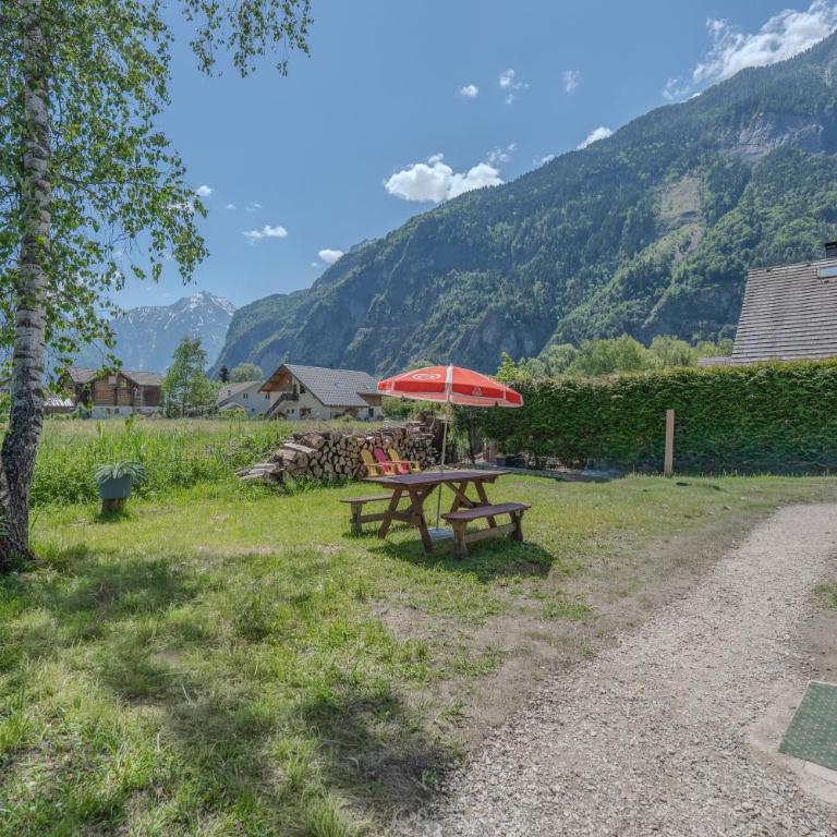 Chalet des Clarines - Chalet Authentique 13 personnes - Chalet - 38