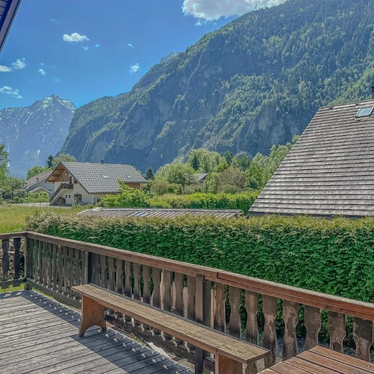Chalet des Clarines - Chalet Authentique 13 personnes - Chalet - 13