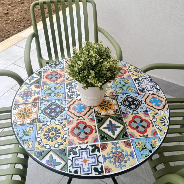 Casa Sorrento - Brand New Apartment with a garden - Two-Bedroom Apartment with Garden View - 2